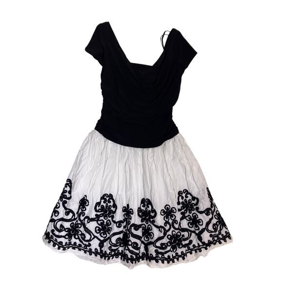 Dressbarn Collection Black White Cocktail Dress Velvet Top Women’s Size 12/L - Picture 1 of 5